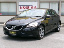 ボルボ V40 D4 モメンタム ディーゼルターボ ワンオーナー　ディーラー整備車　禁煙車