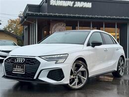 アウディ S3スポーツバック 1st エディション 4WD 