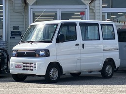 三菱 ミニキャブバン 660 CS 4WD 5MT エアコン パワステ AM/FMラジオ 両席エ