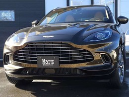 アストンマーティン DBX 4.0 4WD 正規ディーラー車検済 ガラスルーフ 禁煙車