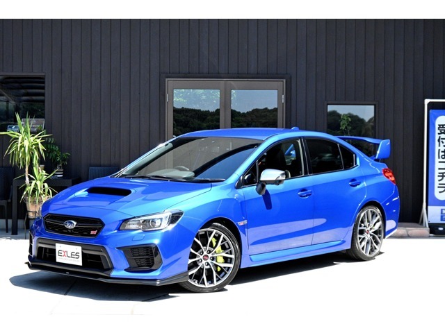 最終F型モデルの入庫です！全体的にキズや凹みは無く、ボディやゴムモール、樹脂パーツの劣化などもほぼありません！価値の下がりにくいF型は自慢ポイント！