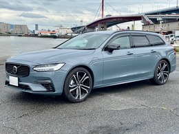 ボルボ V90 リチャージ アルティメット T8 AWD プラグイン ハイブリッド 4WD harman/kardon・本革・ETC・ドラレコ