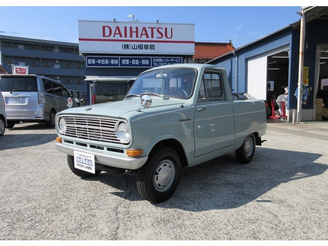 この度は、当店のお車をご覧いただき誠にありがとうございます。お車の状態を出来るだけお伝えしたいと考え、撮影しております。最後まで、ぜひご覧下さい。