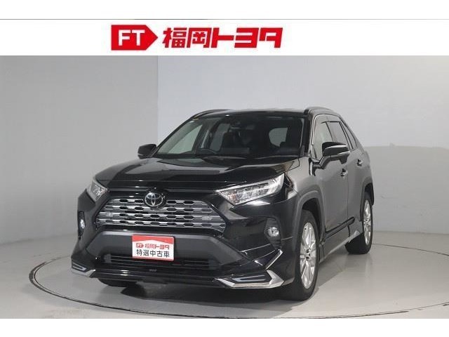 ワンオーナー車、ナビ、バックモニター、電動バックドア、ETC、衝突被害軽減システムが付いた安心なRAV4！