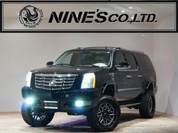 キャデラック エスカレード ESV カスタムリフトアップ　社外AW4本マフラー