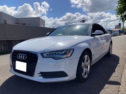 アウディ A6 2.8 FSI クワトロ 4WD シートヒーター ナビ バックモニター