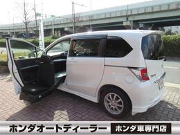 ホンダ フリードハイブリッド 1.5 助手席リフトアップシート車 純正ナビ バックカメラ パワースライド