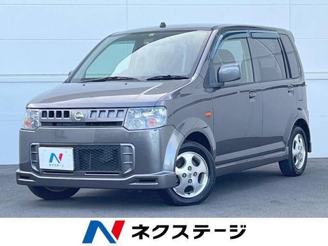 禁煙車　HIDヘッド　デジタルスピードメーター　革巻きステアリング