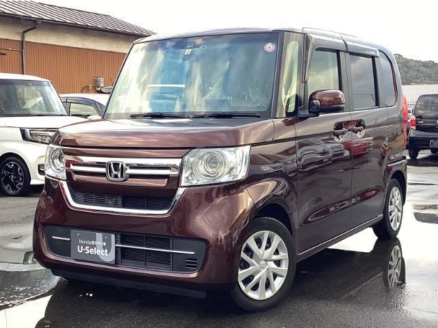 ホンダ認定中古車の中でも限られた条件を満たした良質車両、HONDA　U-SelectPremium　N-BOX入荷です！2年間/走行距離無制限の保証付き！自信を持ってオススメできる1台です！