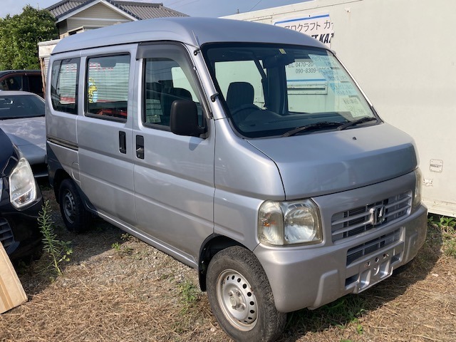 商用車としては内外装共に綺麗な車両です。