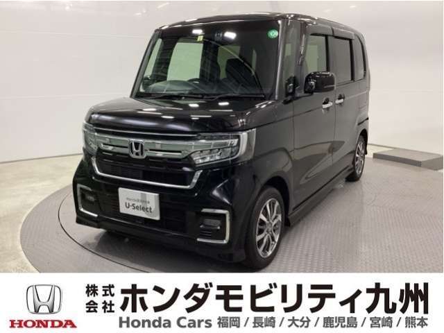N-BOX カスタムLタイプは、シートヒーターや、パワースライドドア、純正アルミホイール等、質感を高める装備に加え、ホンダセンシングを搭載したグレードです。