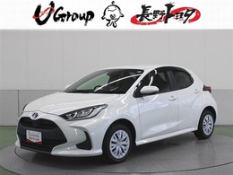 トヨタ ヤリス 1.5 ハイブリッド G E-Four 4WD TOYOTA認定中古車 全周囲カメラ AC100V