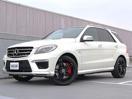 AMG Mクラス ML63 AMGパフォーマンスパッケージ 4WD デジーノエクスクルーシブPKG　AMG21インチ