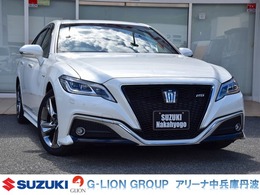 トヨタ クラウン ハイブリッド 2.5 RS サンルーフ　黒革シート　シートエアコン
