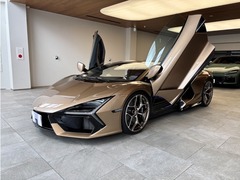 レヴエルト