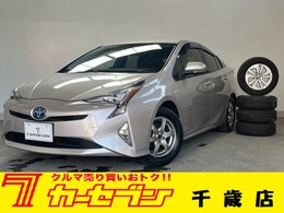 トヨタ プリウス 1.8 S E-Four 4WD 夏冬タイヤ 衝突軽減 ナビ Bカメラ 寒冷地