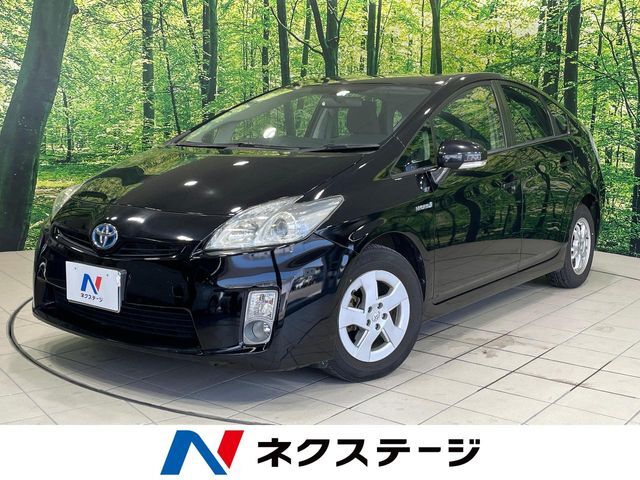 純正SDナビ　バックカメラ　禁煙車　スマートキー　ETC　オートライト