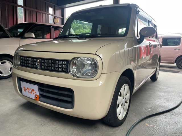 手頃な軽自動車を50台規模で取り揃えております♪