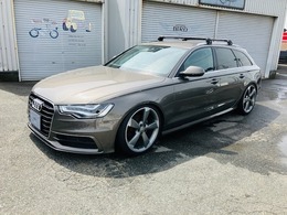 アウディ A6アバント 2.8 FSI クワトロ Sライン プラス 4WD 