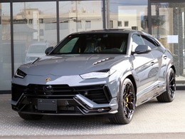 ランボルギーニ ウルス ペルフォルマンテ 4WD 