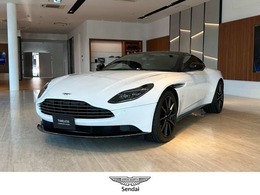 アストンマーティン DB11 W1 国内限定10台特別車　Q別注カラー 別注エン