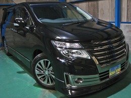 日産 エルグランド 3.5 ライダー ブラックライン エマージェンシーブレーキ車線逸脱防止支援