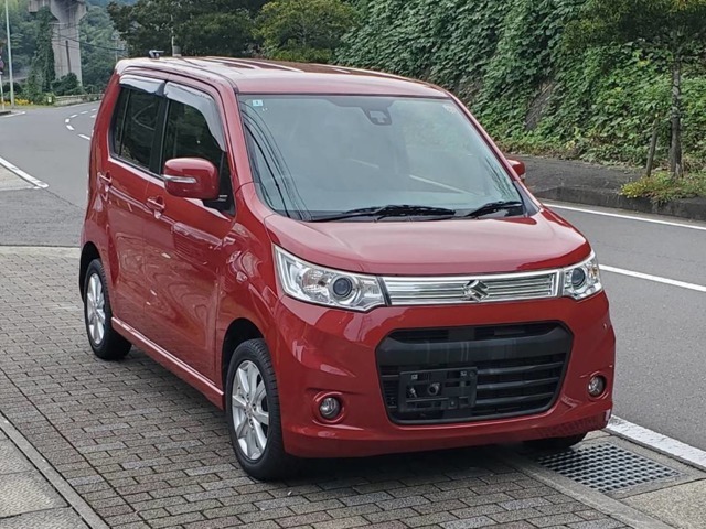 ナビ＆TV　HIDヘッドライト　フォグライト　衝突被害軽減ブレーキ　車検令和9年1月