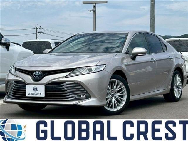 当社では約800台の豊富なお車からお客様にピッタリの1台をお選び頂けます。ご納車後はお客様の安心を第一に考え、充実した手厚い保証で快適なカーライフをサポート致します。