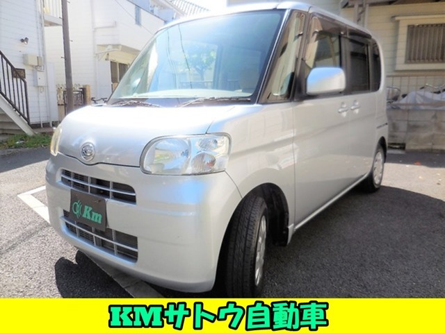 人気のタント入庫！ガラスが大きく、センターピラーが無いので、とっても開放的なお車です！