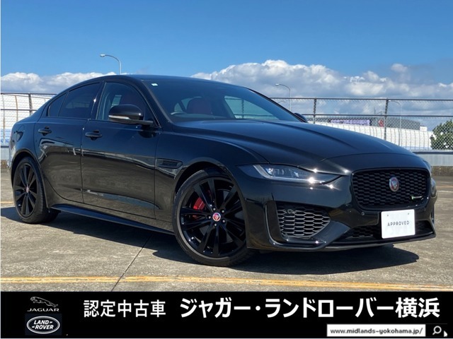 新車時669(車両本体価格658、メーカーオプション11)のお車です！スライディングパノラミックルーフやワイヤレスチャージングなど便利な装備も充実しております。
