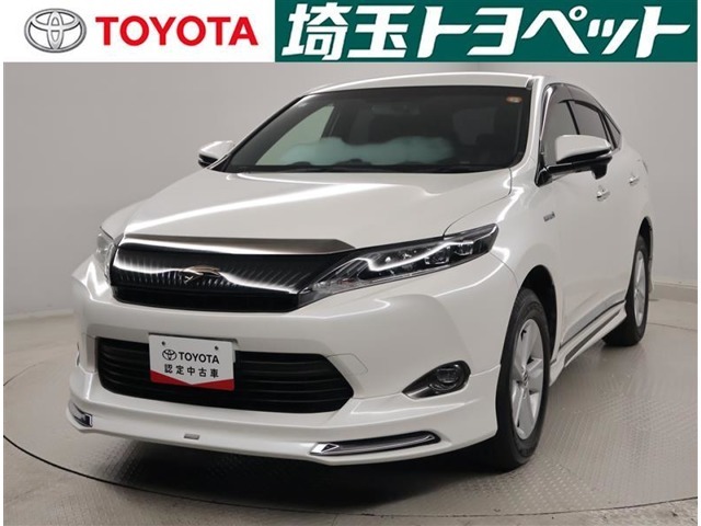 広々とした車内空間に優れた燃費性能。更にデザインも上質で人気のお車です！