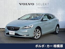 ボルボ V40 T3 インスクリプション 純正ナビ　ハーマンカードンプレミアムサウ
