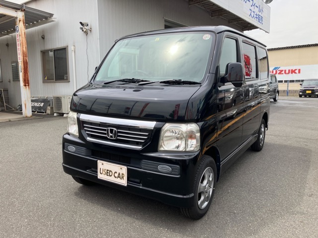当社車輌をご覧いただきありがとうございます！当車輌のことや現在お乗りのお車のことで気になることがございましたらお気軽にご連絡ください♪見るだけでも大歓迎です♪