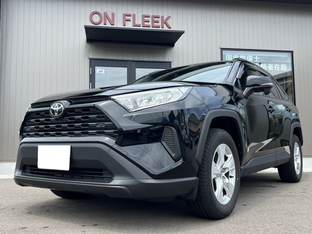 トヨタ　RAV4　入庫しました！オンでもオフでも大活躍の人気なSUV♪
