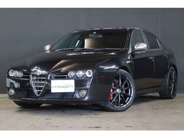 ☆FIAT・Alfa Romeo専門店♪～FIAT500の在庫台数は西日本最大級！！～☆【TEZZOスロットルコントローラー・メモリ付きパワーシート・シートヒーター・純正19インチAW・キーレス】