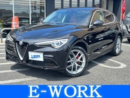 アルファ　ロメオ ステルヴィオ ファースト エディション 4WD 400台限定　Carplay 赤革シート　シートヒ