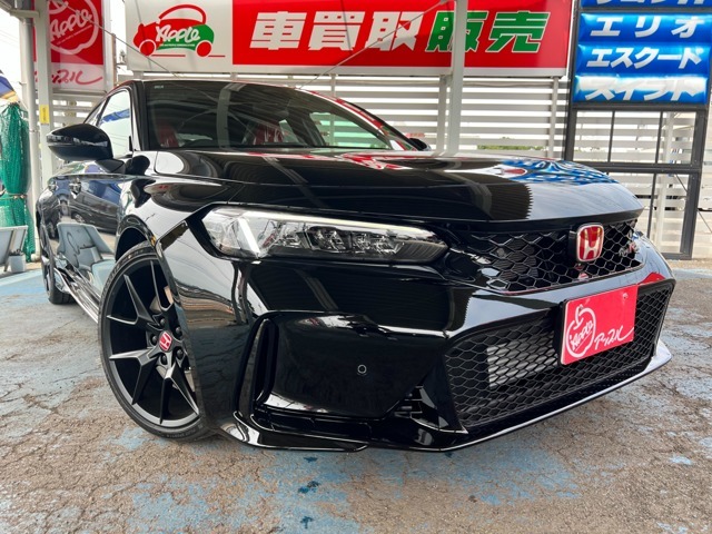 稀少なタイプRが入庫いたしました！登録済み未使用車になります。　メーカー保証を継承いたしますのでご自宅近くのディーラーでも対応可能です！