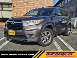 米国トヨタ ハイランダー XLE　AWD 新車並行　サンルーフ　レザー