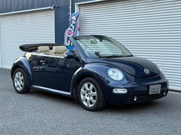 フォルクスワーゲン ニュービートルカブリオレ 2.0 ベージュレザー　シートヒーター　純正AW