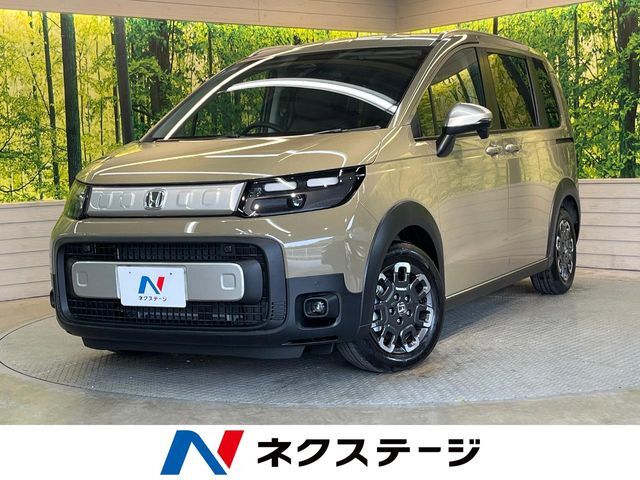 両側電動スライドドア　アダプティブクルーズコントロール　シートヒーター