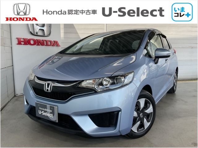 使い易いコンパクトカーの代表フィットです。