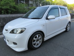 マツダ デミオ 1.3 カジュアル フレンドパッケージAオートエグゼエアロ＆マ