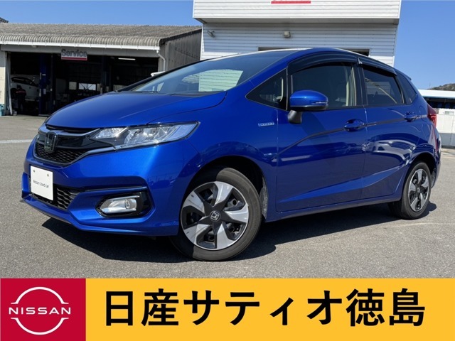 日産サティオ徳島鳴門支店のフィットハイブリッドをご覧頂きありがとうございます(*^-^*)早いもの勝ちなので、気になる方はお早めに！★