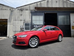 アウディ A4アバント 2.0 TFSI クワトロ 4WD バーチャルコックピット　マトリックスLED