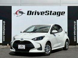 トヨタ ヤリス 1.0 X 禁煙車　純正ディスプレイオーディオ　Blue