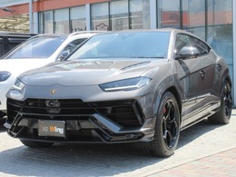 ランボルギーニ ウルス ペルフォルマンテ 4WD フルエクステリアカーボンPKG　B＆O