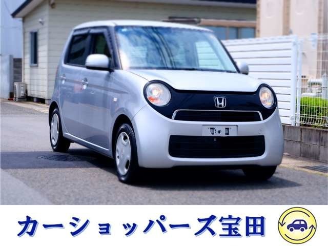 内外装の綺麗なディーラーさんからの下取り車として入庫しました。