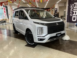 三菱 デリカD：5 2.2 P ディーゼルターボ 4WD サードスペースORルーフラック＆リアラダー