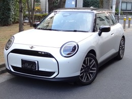 ミニ ミニ クーパーE 3ドア クラシックトリム　パラレルスポーク17AW
