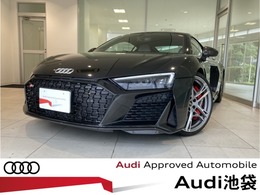 アウディ R8 V10 パフォーマンス 5.2 FSI クワトロ 4WD B＆O/セラミックB/ダイナミックステア